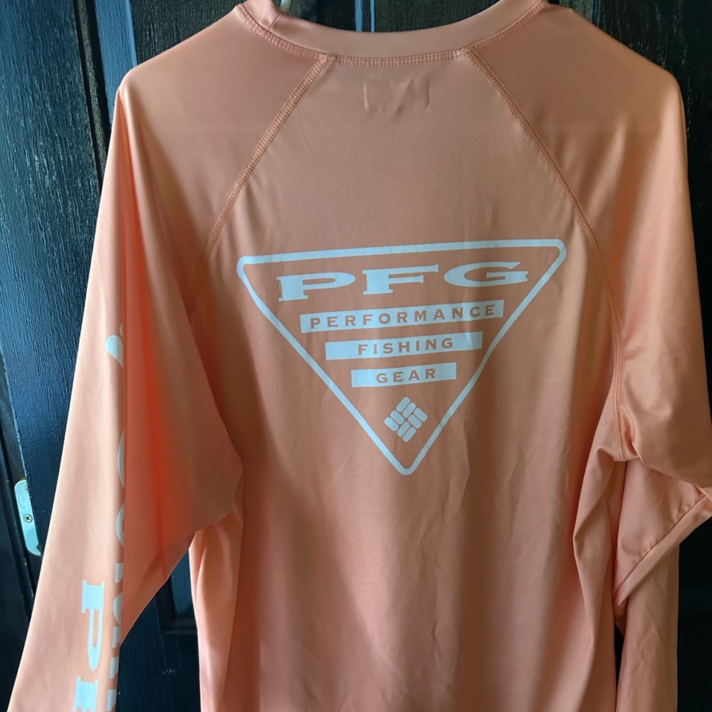 Columbia PFG Peach Long Sleeve Shirt size Medium
